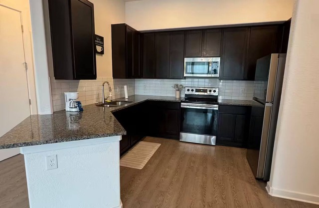 Cozy Leander Loft Near Shop/Eat