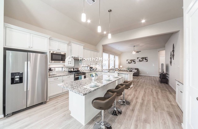 Cozy Living in Sienna #40860