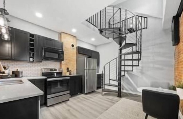 Cozy Loft in Heart of German Village