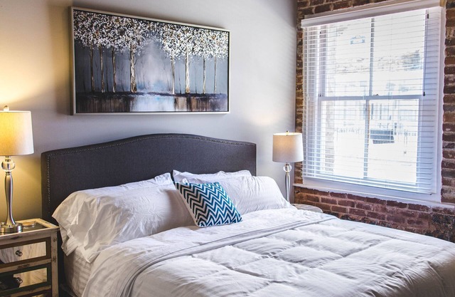 Schöne Loft in erstklassige Lage in der Innenstadt Lynchburg! Lebensmittel, Park und den Fluss!