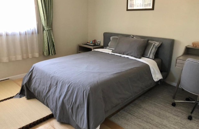 Cozy Master Bedroom at Cupertino