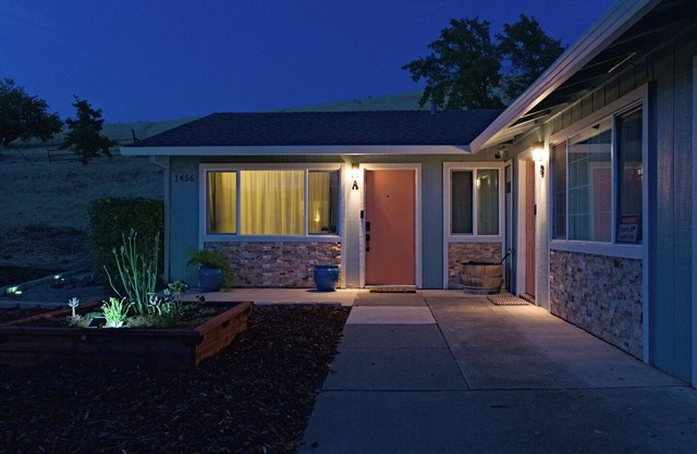 Cozy Mid-Century Inspired Suite; By Nut Tree Plaza