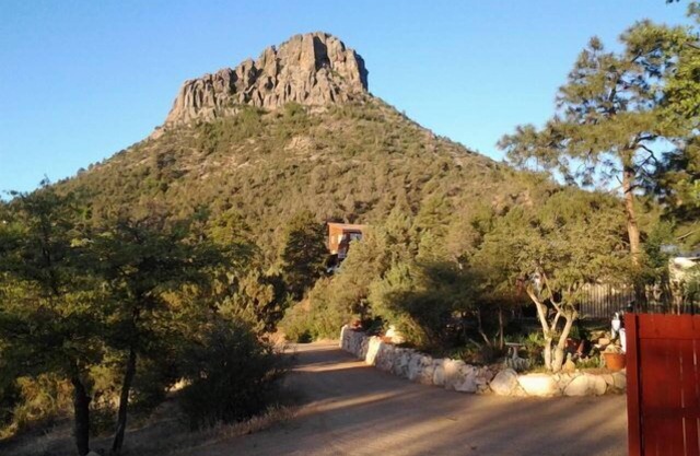 Private Auffahrt Thumb Butte Landmark 5 Min. nach Downtown
