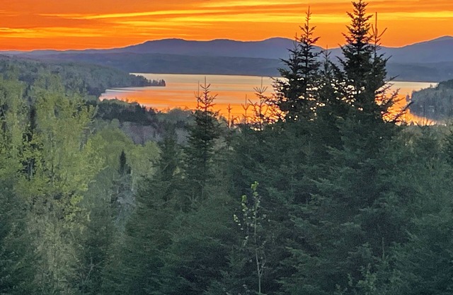 Cozy Mountain Home Overlooking the Beautiful Rangeley Lake