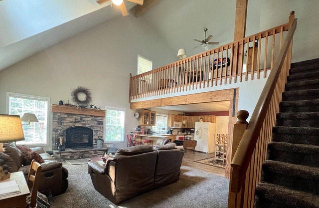Private mountain retreat centrally located in beautiful Valley County.