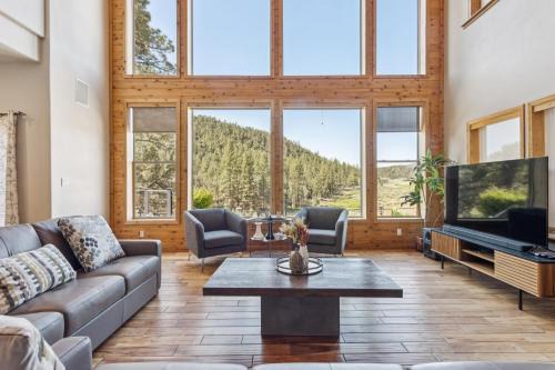 Cozy Mountain Retreat Near Mount Pinos cabin