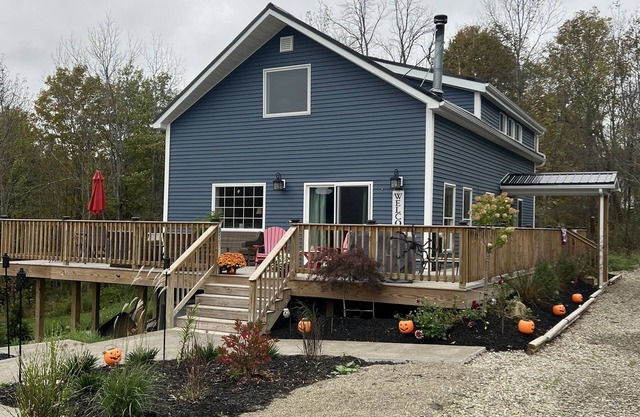Cozy newly remodeled private home just 10 mins from Ellicottville.