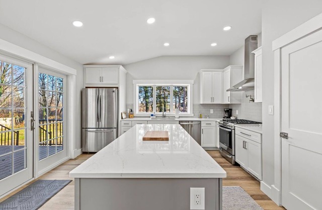 Cozy & newly-renovated ranch nestled in the town of Skaneateles.