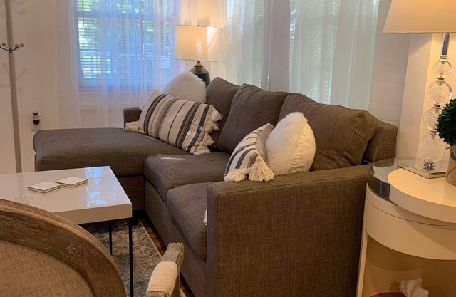 COSY, neu renoviert, West Shores, kurzer Fußweg zum Nasons Beach