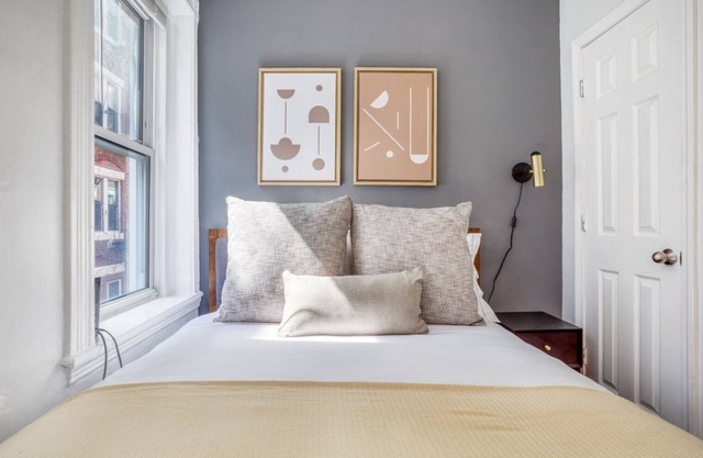 Cozy North End 2BR steps from Harborwalk by Blueground