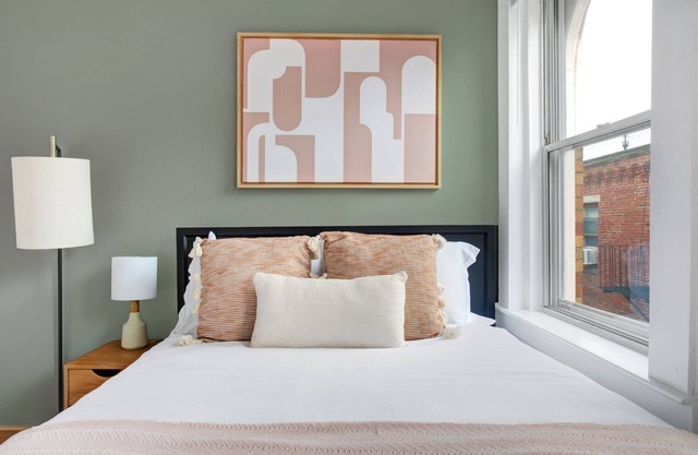 Cozy North End 2BR steps from Harborwalk by Blueground
