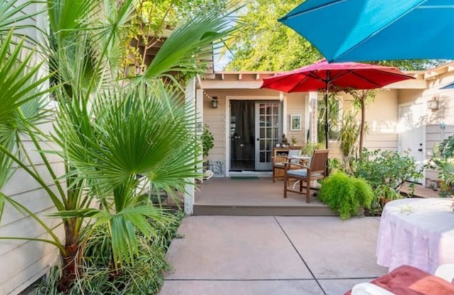 Cozy oasis in the heart of Ojai