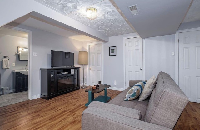 Cozy One Bedroom Apt located in the West End of SJ