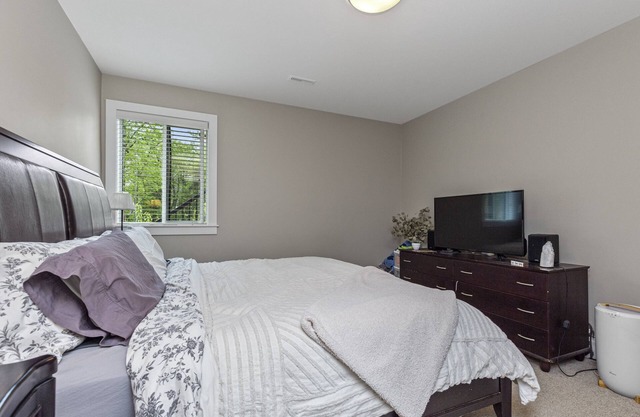 Cozy One Bedroom Suite in Quiet Subdivision in the Eastern Hillsides