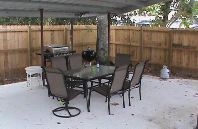 Cozy Orange Beach Haus in ruhiger Umgebung