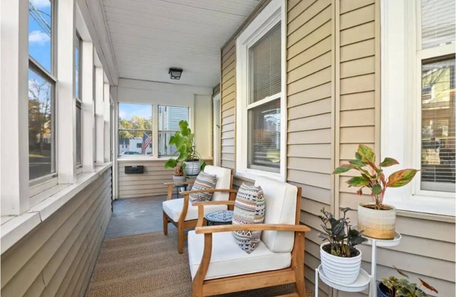 Cozy, Pet-Friendly Apartment Near University