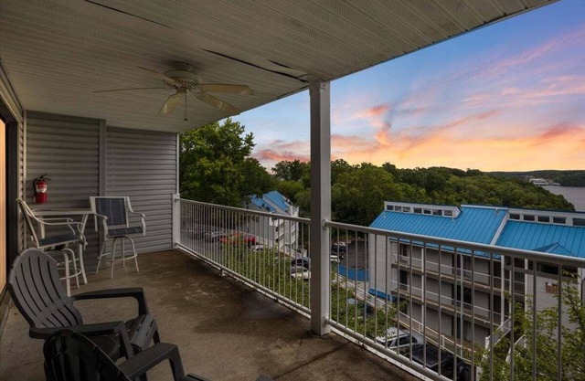 Cozy Pet-Friendly Condo w/Pool