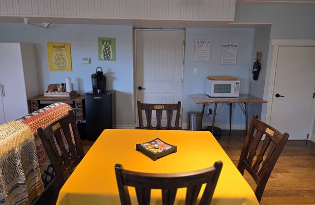 Cozy Pet Friendly Guest Suite