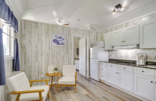 Cozy Picayune Tiny Home Rental ~ 4 Mi to Downtown!