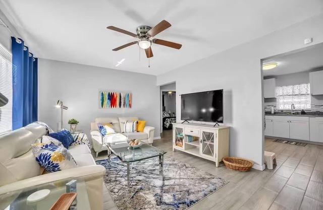 Cozy Plant City Home