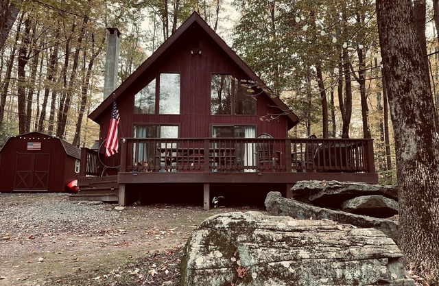 Gemütliches Pocono Chalet in Wohnanlage