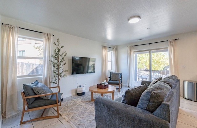 Cozy Prescott Valley Retreat