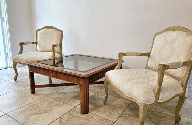 Cozy private bedroom/1bath at a shared apartment in Pompano Beach, WIFI included