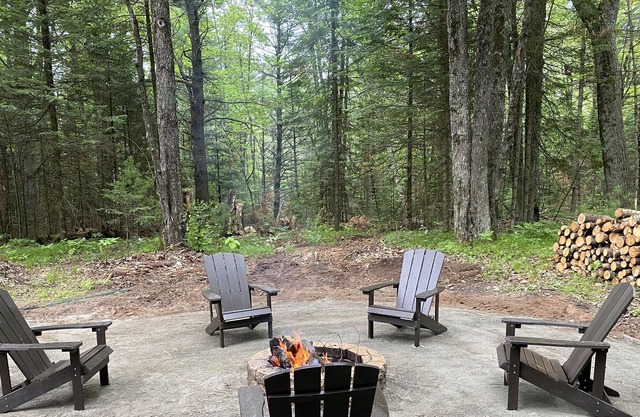 Cozy, Private Cabin in Nicolet National Forest! Newly Added, Sauna!!
