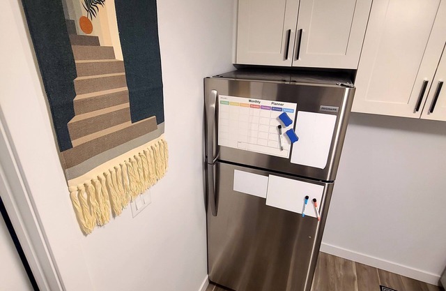 Cozy Private Luxury 1bdr Basement Suite