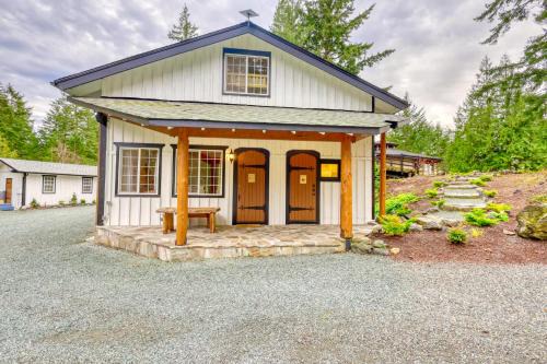 Cozy Private Ranch Cabin Whistle Lake Sleeps 6