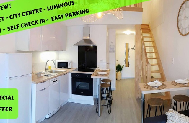 ★ Cozy ★ Quiet ★ City centre ★ Easy Parking ★ WIFI ★