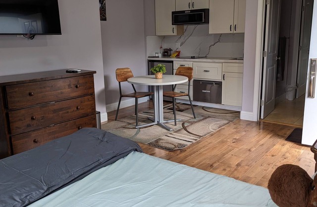 Cozy Remodeled Studio with Patio in San Jose