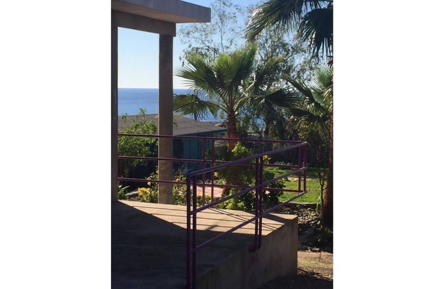 Cozy retreat home 2min from Beach pet friendly
