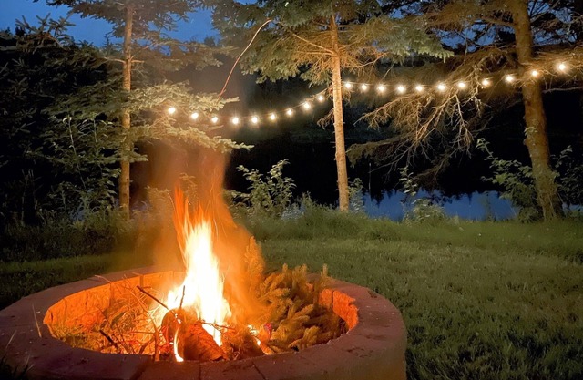 Cozy Riverview Cottage in Stanley Bridge - Minutes away from beaches and golf.