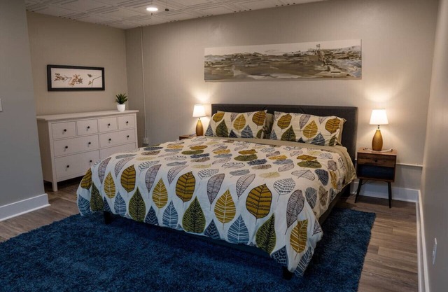 Cozy Roanoke Retreat: Quiet & Convenient Stay