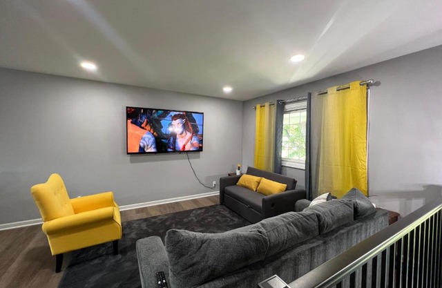 Cozy Rockford Home