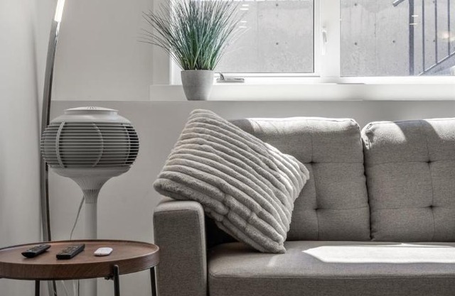 Cozy Rockland Park Unit+Parking
