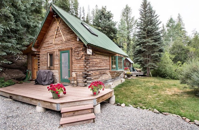 Gemütliche romantische Hütte im Wald - 1 Meile von Downtown Steamboat