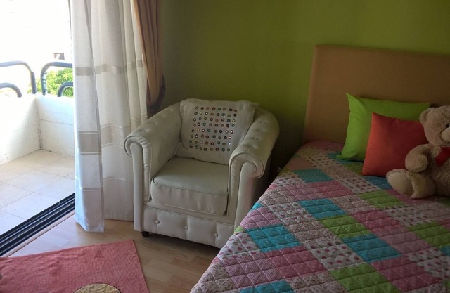 Gemütliches Zimmer mit Balkon in Celas