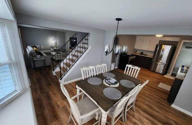 Cozy & Roomy 3BR 8-9min to Buffalo Bills or Downtown