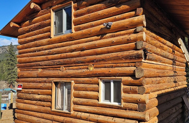Cozy Roost Retreat