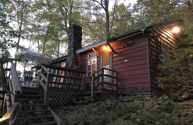Gemütliches Ferienhaus nur wenige Minuten von Tanglewood und Stockbridge entfernt