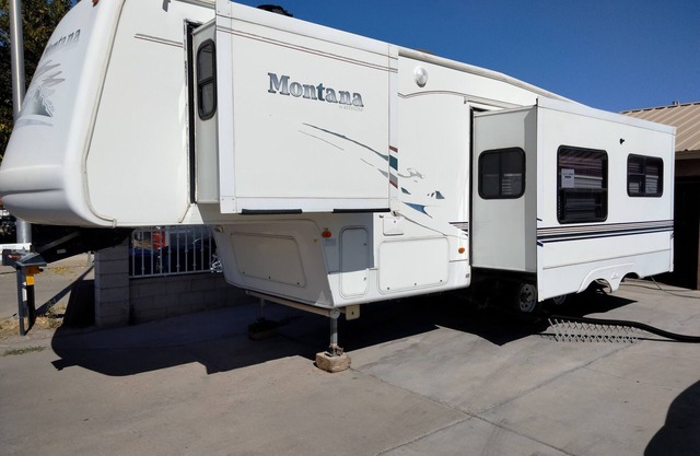 Cozy RV in Albuquerque. Best rate in town!