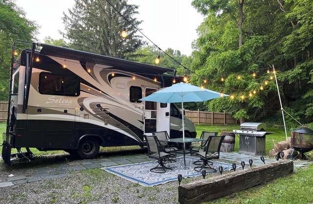 Cozy RV in Lovely Marietta with WiFi