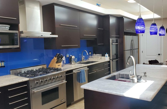 Cozy San Francisco Home 4 Bd., 2 Ba. Chefs kitchen