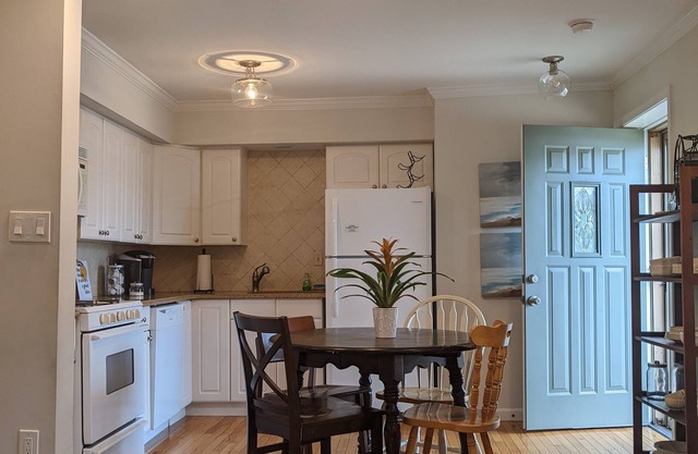 Cozy Seaside Park Condo