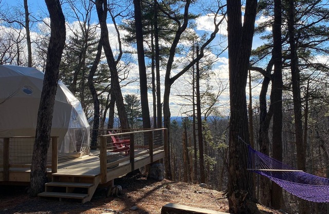 Cozy, Seasonal Geo-Dome with Heat/AC on Private Wilderness Reserve in Gunks.