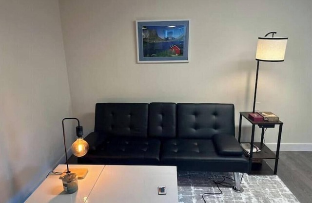 Cozy Seattle Studio Near Downtown and Everything!