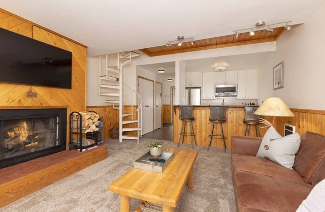 Gemütliches Ferienhaus in Hanglage Luxusausstattung, WLAN, nur wenige Schritte von den Aufzügen entfernt!