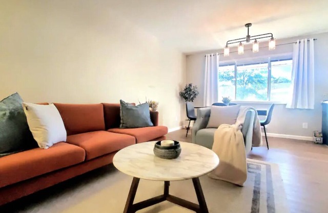 Cozy South County Condo